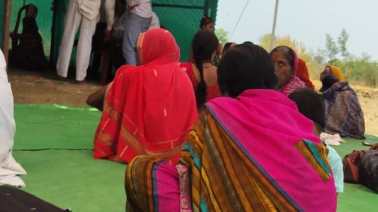 महिलांच्या शरीराला झाडूने स्पर्श करून उपचार; जालन्यातील भोंदू बाबाच्या पोलिसांनी आवळल्या मुसक्या